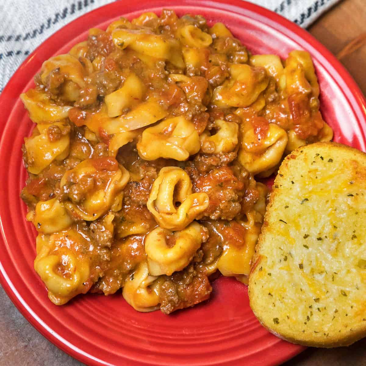 Cheesy Instant Pot Tortellini Recipe